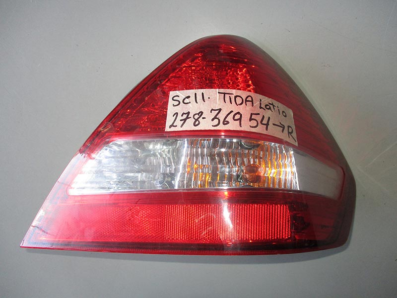 Used Nissan Tiida TAIL LAMP RIGHT